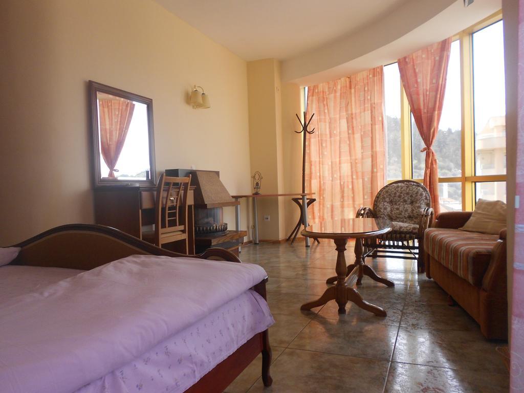 Montenegrin Inn Οχρίδα Εξωτερικό φωτογραφία