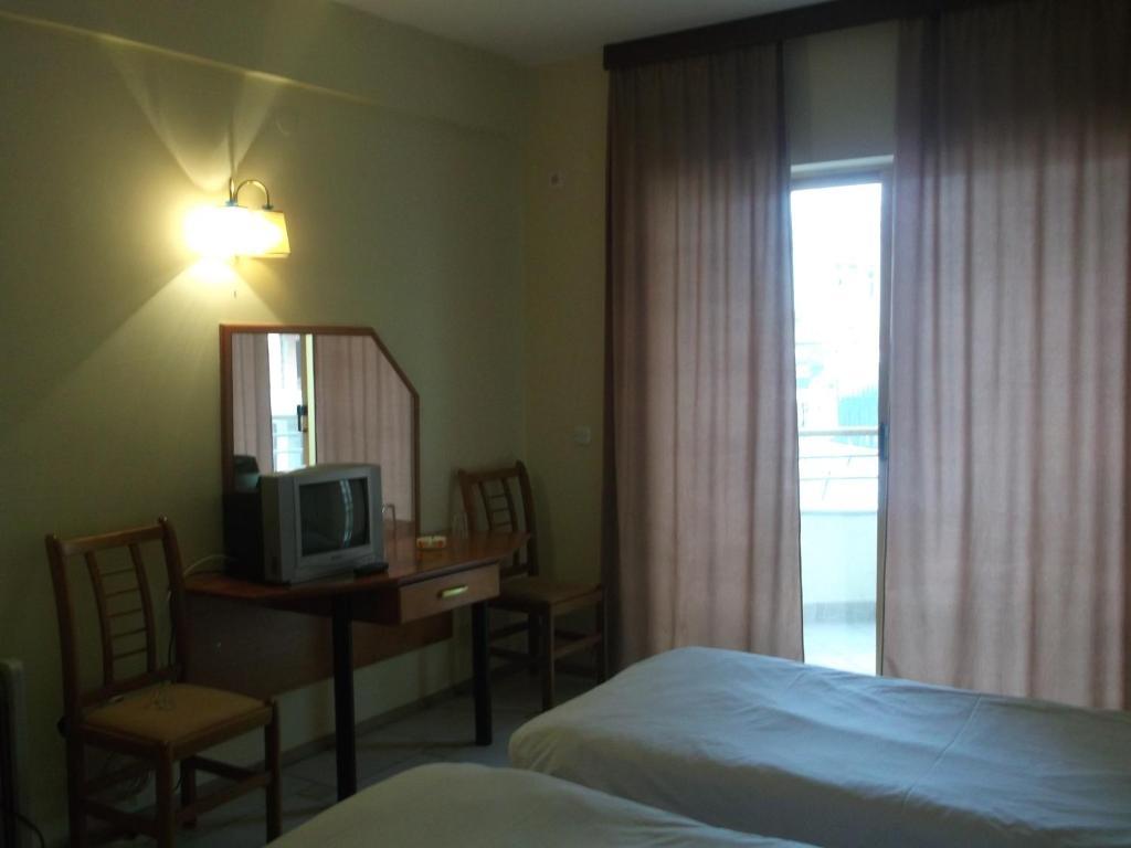 Montenegrin Inn Οχρίδα Δωμάτιο φωτογραφία